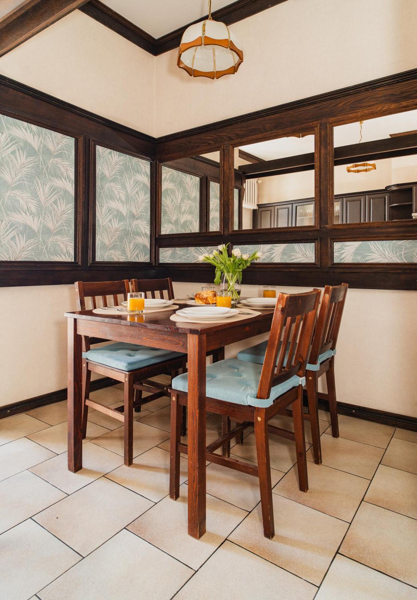 Totu Classic Apartment *